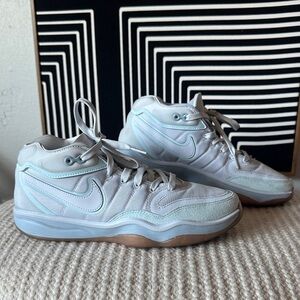 Nike Air Zoom GT Hustle 2
Shine Together (Women's)
